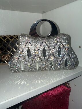 Silver Crystal Embellished Evening Clutch